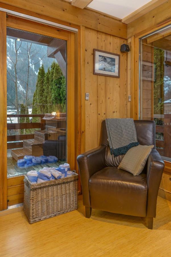 Yeti Lodge Rooms アルジェンティエール エクステリア 写真