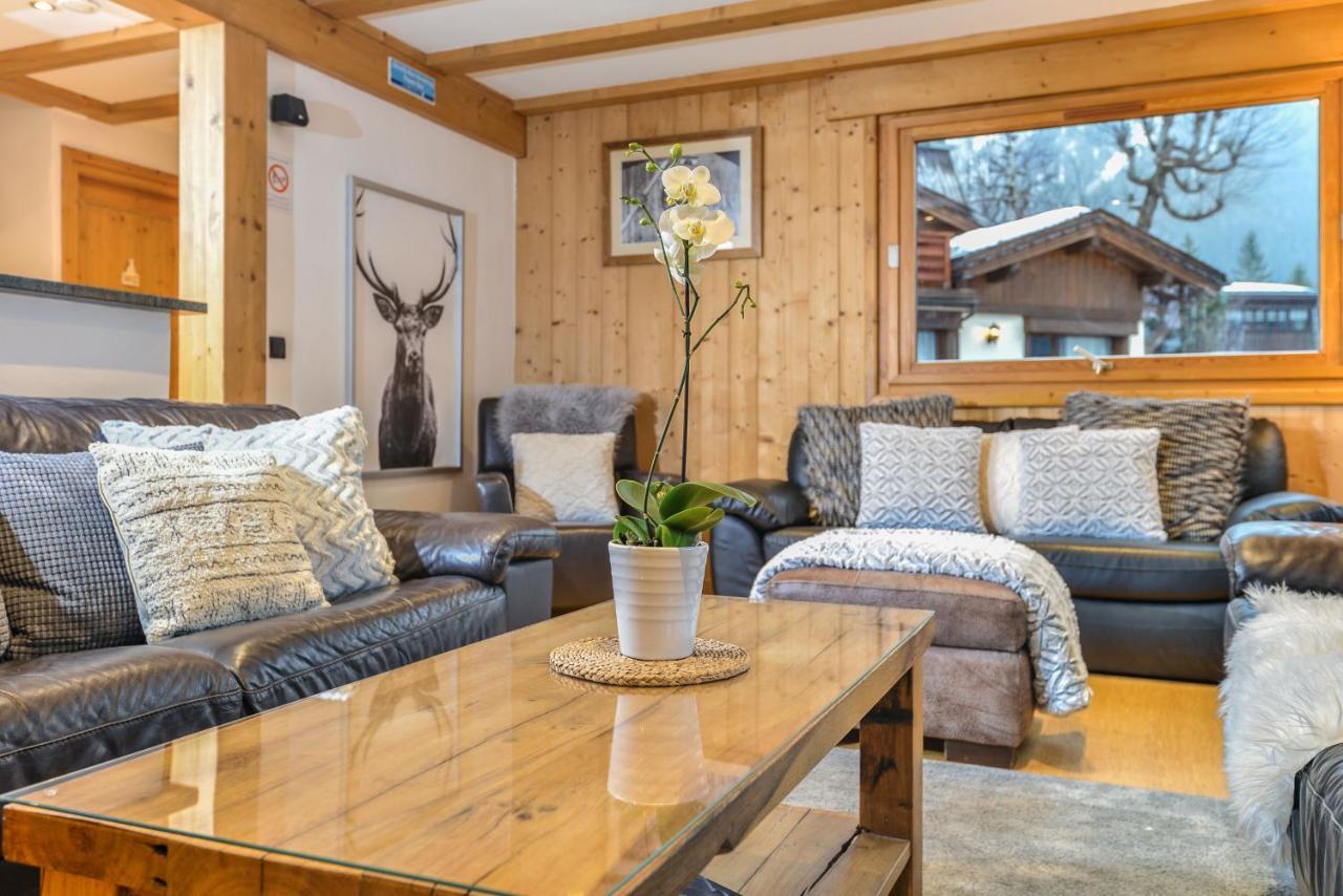 Yeti Lodge Rooms アルジェンティエール エクステリア 写真