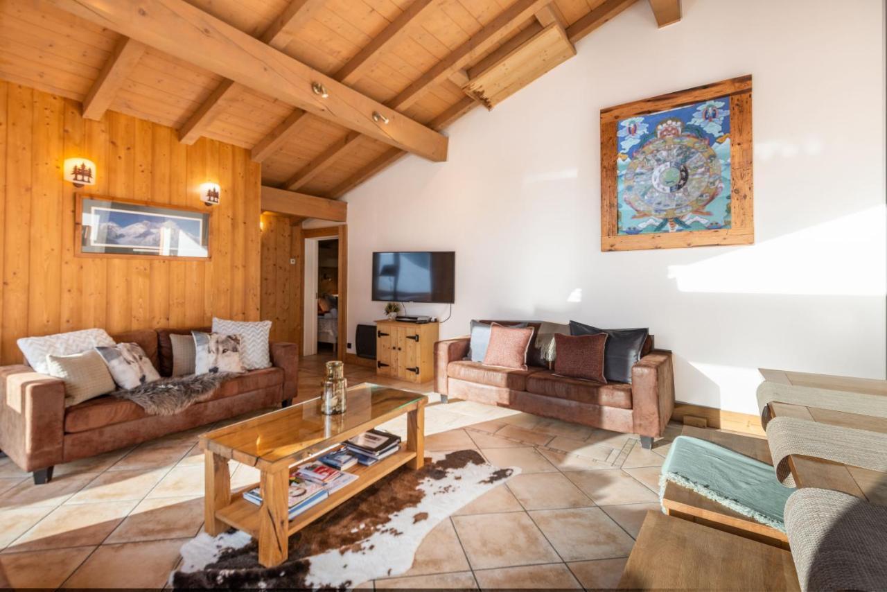 Yeti Lodge Rooms アルジェンティエール エクステリア 写真